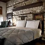 Guest house Hani I Xheblatit Berat