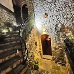 Gasthuis Hani I Xheblatit 4*