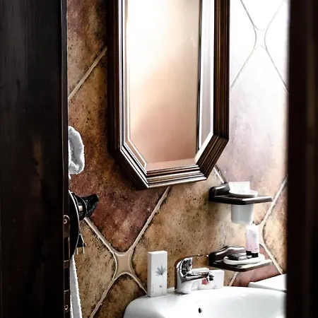 Hani I Xheblatit Penzion