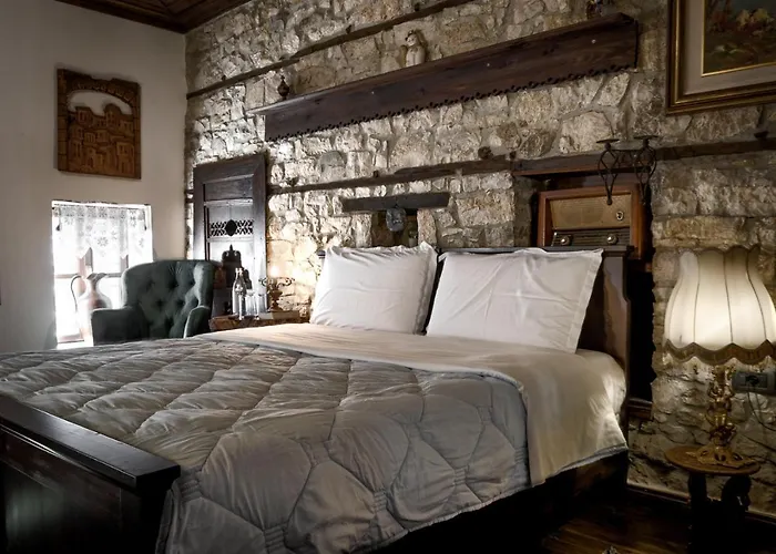 招待所 Hani I Xheblatit 培拉特