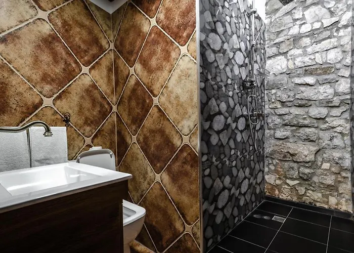 Hani I Xheblatit 招待所 培拉特