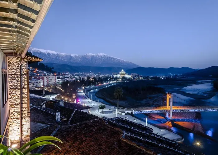 招待所 Hani I Xheblatit 4*