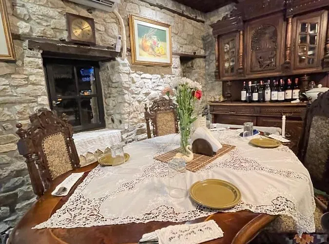 Hani I Xheblatit 招待所